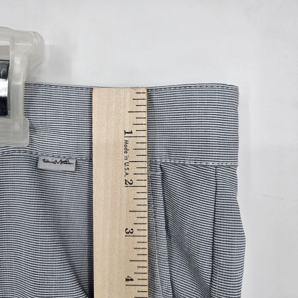 Travis Mathew Shorts Mens 38 Striped Performance Golf Stretch Casual Lightweight - Picture 5 of 12